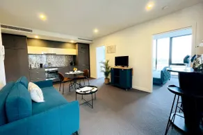 Delux 2B with Balcony/Pool/Sauna/Gym walk to Crown - Image 4