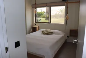 Kevin & Bimba - beach apartment - Image 3