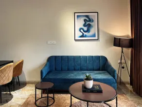 Spacious One Bedroom Villa with Garden - Image 3
