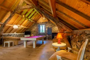 Attic apartment - Image 4