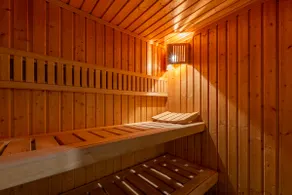 Attic apartment - Image 2