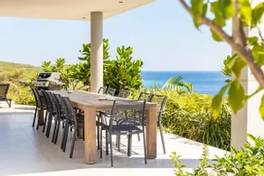Luxury 12-Guest Villa: Pool, Oceanview & Beach - Image 5
