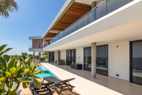 Luxury 12-Guest Villa: Pool, Oceanview & Beach - Image 4