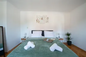 BeSSa Homes Haag 2 bedrooms 3 beds 1 balcony - Image 2