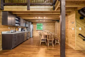Dragonfly Cabin - Image 5