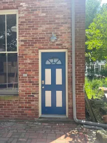 Flower House Loft - Image 4