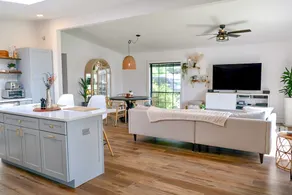 Lakeview Retreat with Private Pool Perfect Getaway - Image 2