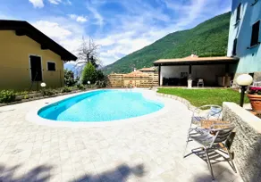 Blue 2: Apt. P. Terra AC Pool Lake View COMO - Image 2