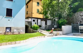Blue 2: Apt. P. Terra AC Pool Lake View COMO - Image 5