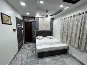 Central Kolkata Stylish 1BHK Apartment - Image 5