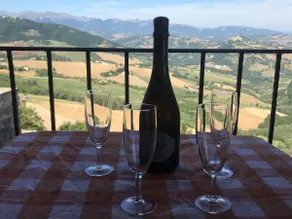 Views from the roof of Le Marche - Image 4