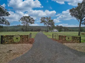 Kangarooby Cottage - A Peaceful Off-grid Escape - Image 5