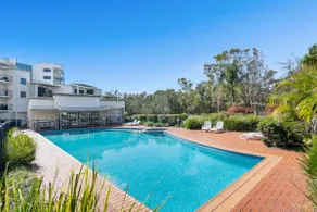 Seashells - Heated Pool, Gym, Spa, Beachfront - Image 5