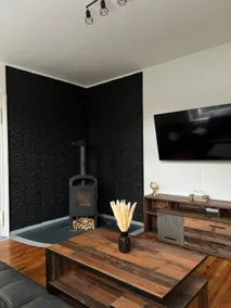 Cozy and modern city center apartment - Image 2