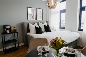 Design oasis for 3 with a view of Wismar harbor - Image 2