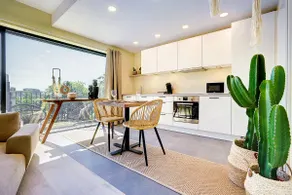 The Bohemian Suite, with sauna - Image 4