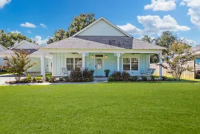 Villa on Third - Image 3