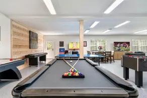 Elevator+Game Room+Hot Tub+Golf Cart+Kayaks+Lake - Image 5