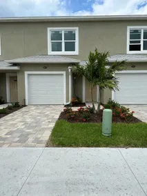 New Canal front Townhome - Image 2
