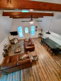 Cozy, private A-frame (w/hot tub) near attractions - Image 5