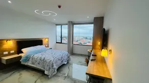 Choveit Executive Suites 3 suite 502 - Image 3
