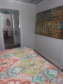 Devereaux's - Image 5