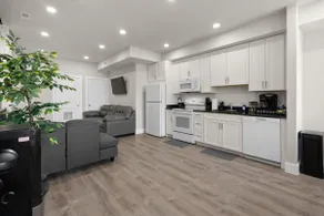 Spacious 6BedroomHome+GarageParking+H StCorridorDC - Image 5
