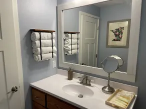 Hotel 221 -Downtown - Lower Unit - Image 2