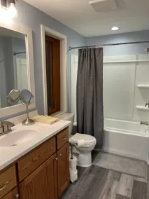 Hotel 221 -Downtown - Lower Unit - Image 3