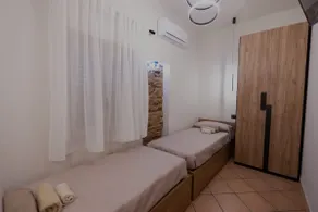 Zara House Holiday Home - Image 2