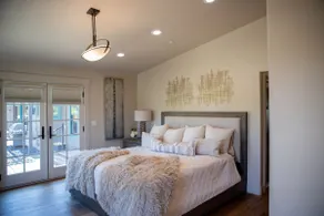 Luxury House/ Private/ Hot Tub/ Amenities! - Image 3