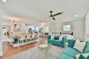 Stunning Renovated Home Near Battery Park and City - Image 2