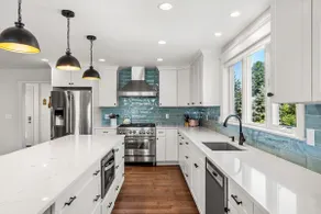 Luxury 5BR Home + Office, Walk to Beach & Town - Image 3