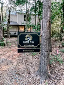 the RISER - BRAND NEW Modern Hideaway in Broken Bow - Image 4