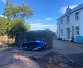 Secluded Waterside Cottage - Image 4