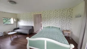 Guesthouse ”Hertzicht” - Image 5
