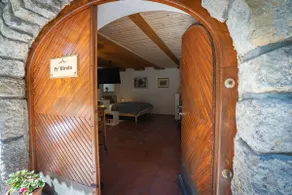 Studio Apartment Pr' Mirotu - Image 4