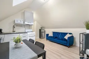 Brighton 2BR Loft | T Access, Near BU and BC - Image 5