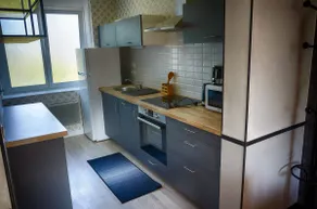 Luxury renovated apartment – Joseph02 - Image 2