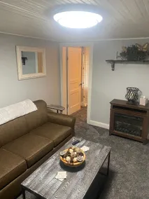 Woody's Little Blue Farm House - Image 2
