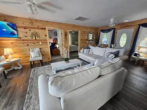 Lake Haven Cottage-Lake front   - Image 4