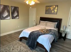3br/3ba - 4 Mins to Stadiums, Casinos, & Downtown - Image 2