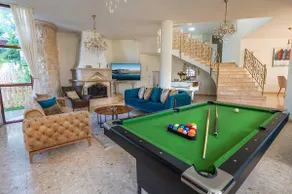 Rish-Villa with a hammam in the complex, a dimension, and a heated pool! - Image 4