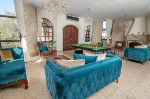 Rish-Villa with a hammam in the complex, a dimension, and a heated pool! - Image 5