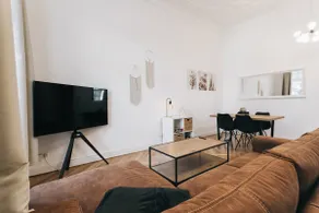 Dresden Neustadt – 75 sqm City Apartment - Image 4