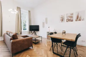 Dresden Neustadt – 75 sqm City Apartment - Image 2