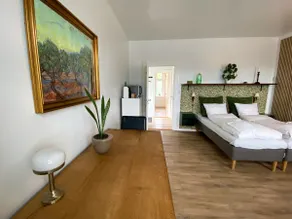 Årslev B&B. Green - Image 3