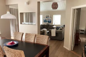 Spacious house, south-facing terrace. - Image 2