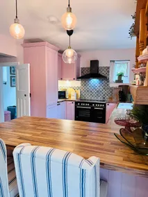Brecon beacons Cottage with Cinema Room sleeps 5 - Image 4