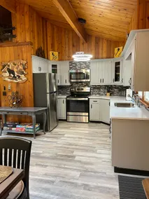 Cozy Cub Cabin - Image 2